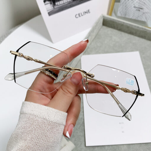 FASHIONABLE RIMLESS PHOTOCHROMIC GLASSES